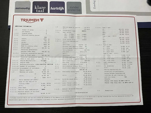 2021 triumph street twin 900 - afbeelding 10 van  18