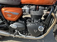 2021 triumph street twin 900 - afbeelding 18 van  18