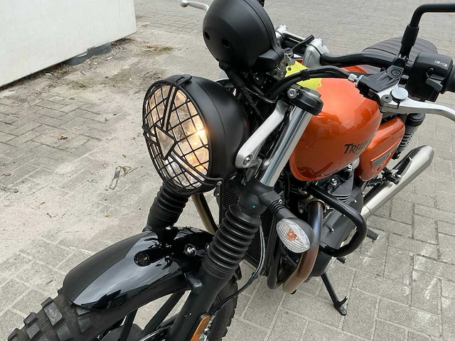 2021 triumph street twin - afbeelding 4 van  21