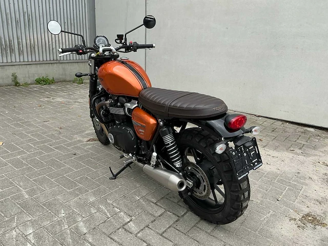 2021 triumph street twin - afbeelding 16 van  21