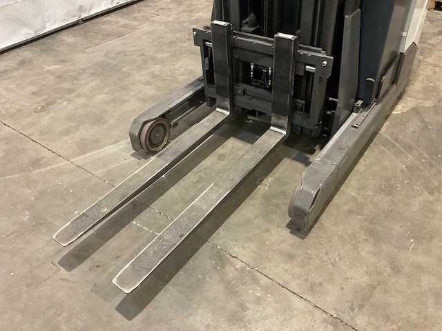 2021 unicarriers uls120 reach truck - afbeelding 15 van  16