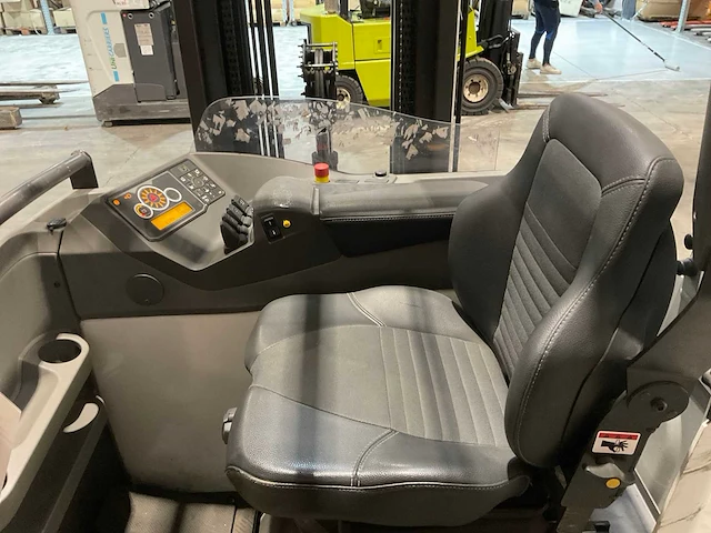 2021 unicarriers uls120 reach truck - afbeelding 2 van  16