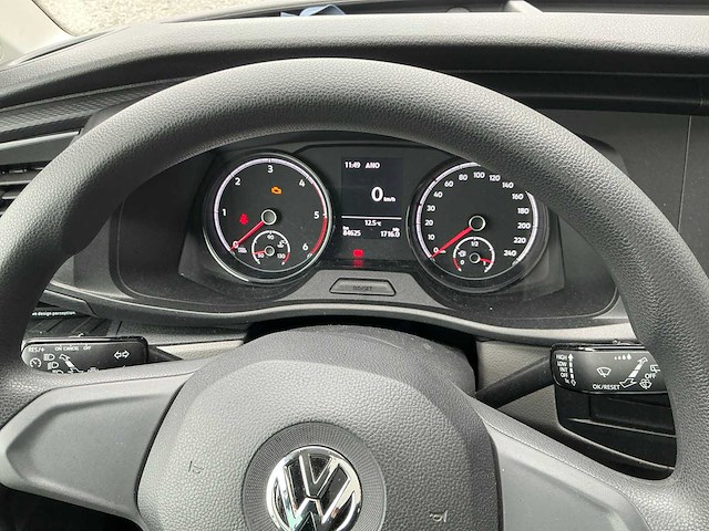 2021 volkswagen transporter kombi personenauto - afbeelding 10 van  34