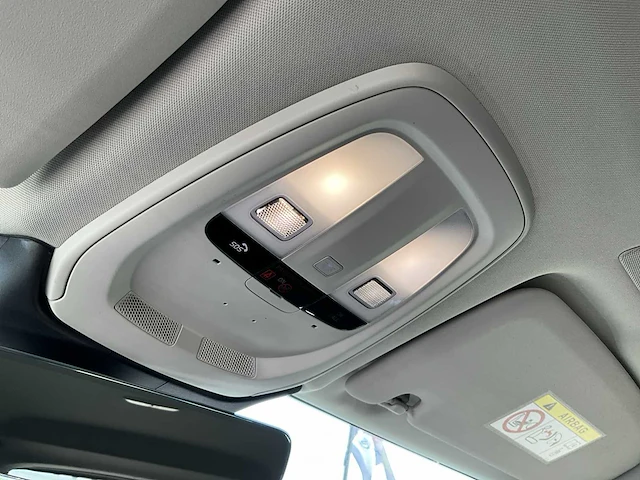 2021 volvo xc60 d4 - afbeelding 17 van  37
