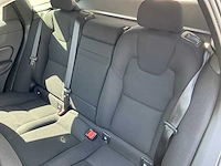 2021 volvo xc60 d4 - afbeelding 18 van  37