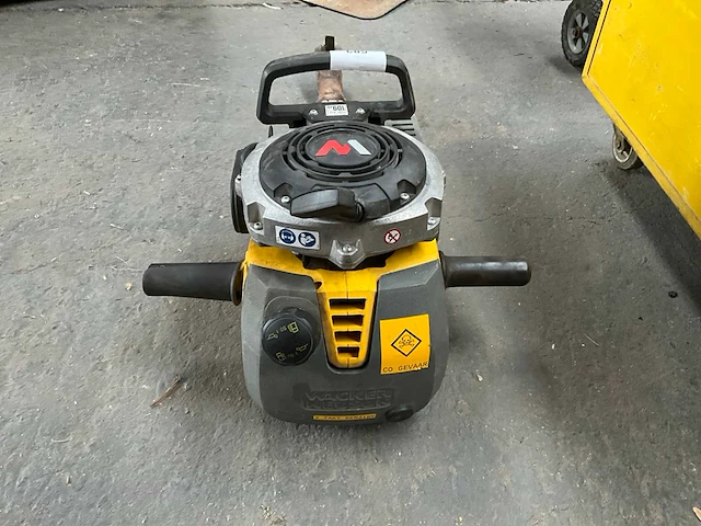 2021 wacker neuson bh65 thermische breekhamer - afbeelding 3 van  4