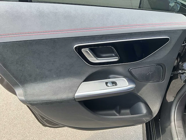2022 - mercedes-benz eqe 300 - personenauto - afbeelding 4 van  40