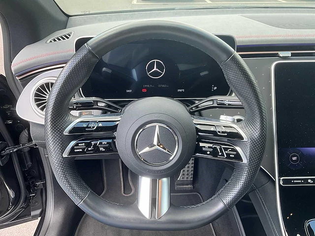 2022 - mercedes-benz eqe 300 - personenauto - afbeelding 17 van  40