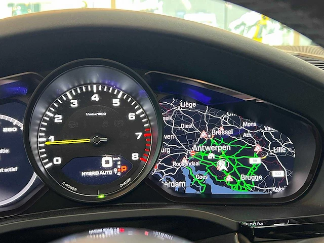 2022 - porsche cayenne e-hybrid - personenauto - afbeelding 5 van  22