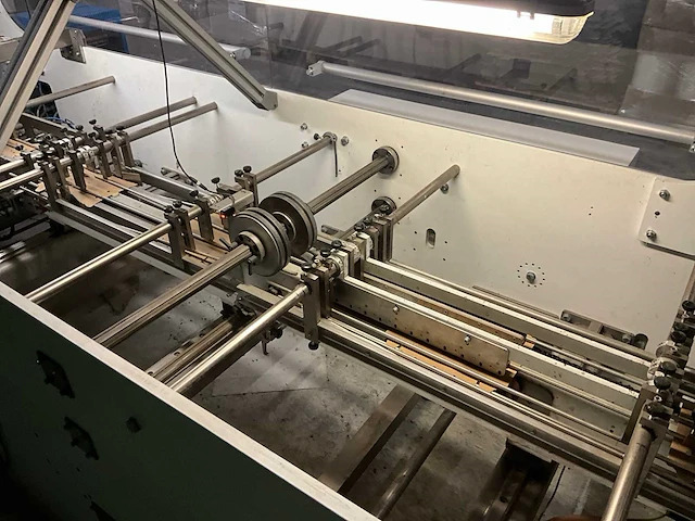2022 askmore kartonopzetmachine voor topseal schaaltjes - afbeelding 15 van  34