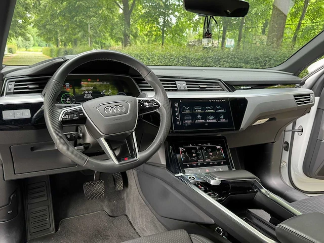 2022 audi 50 e-tron quattro s-line - afbeelding 10 van  30