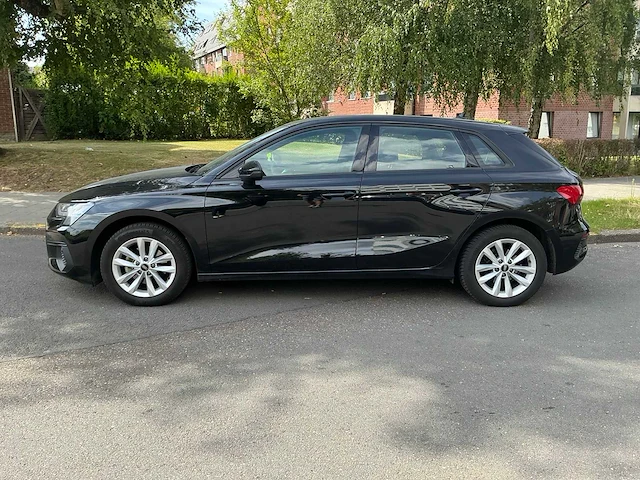 2022 audi a3 30 tfsi hatchback auto - afbeelding 2 van  37