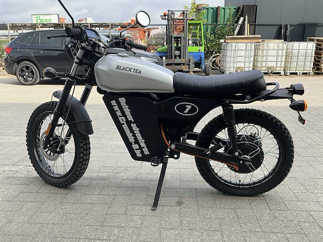 2022 black tea bonfire elektrische brommer - afbeelding 15 van  20