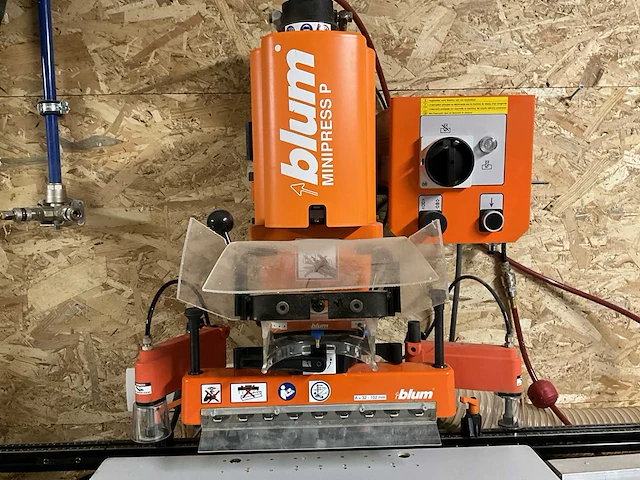 2022 blum minipress p rijboringmachine - afbeelding 1 van  15