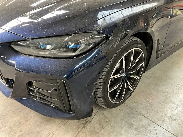 2022 bmw i4 edrive40 - afbeelding 27 van  47