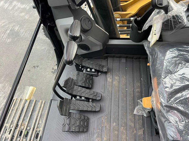 2022 cat 313 rupsgraafmachine ongebruikt - afbeelding 24 van  25