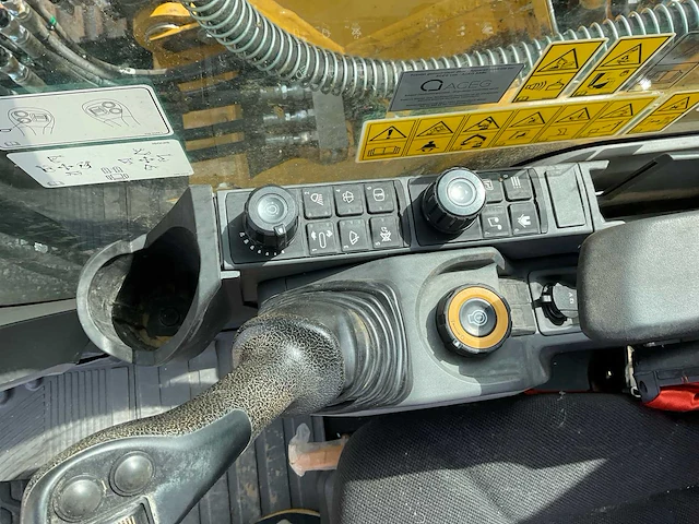 2022 caterpillar 317gc rupsgraafmachine - afbeelding 14 van  22