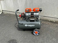 2022 daewoo luchtcompressor - ongebruikt! - afbeelding 2 van  6