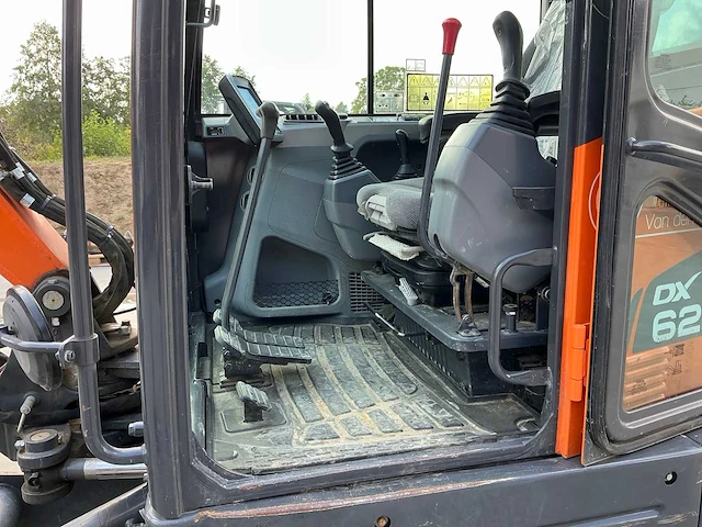 2022 doosan dx 62r-3 rupsgraafmachine - afbeelding 2 van  36