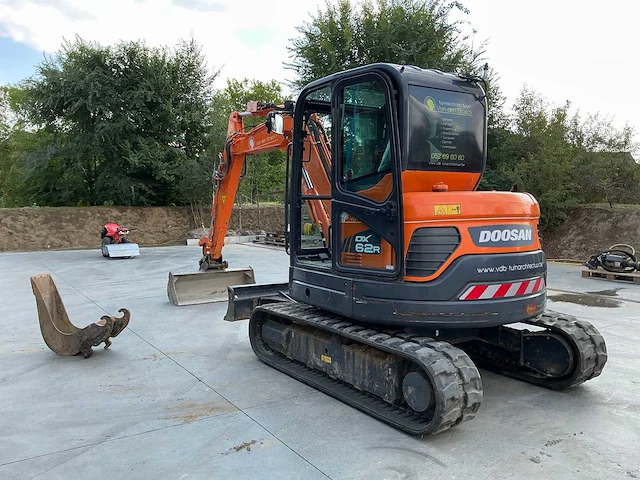 2022 doosan dx 62r-3 rupsgraafmachine - afbeelding 34 van  36