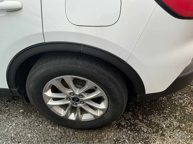 2022 ford kuga hybrid plug in personenauto - afbeelding 21 van  30