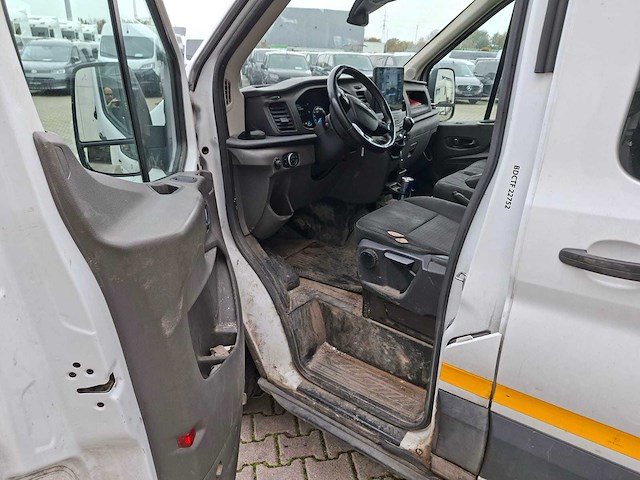 2022 ford transit - dubbele cabine - 105023km - trekhaak - afbeelding 17 van  37