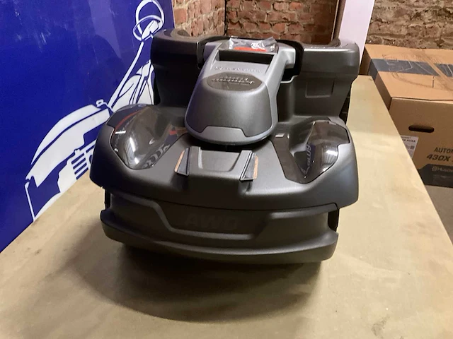 2022 husqvarna 435x awd robotmaaier - afbeelding 17 van  19
