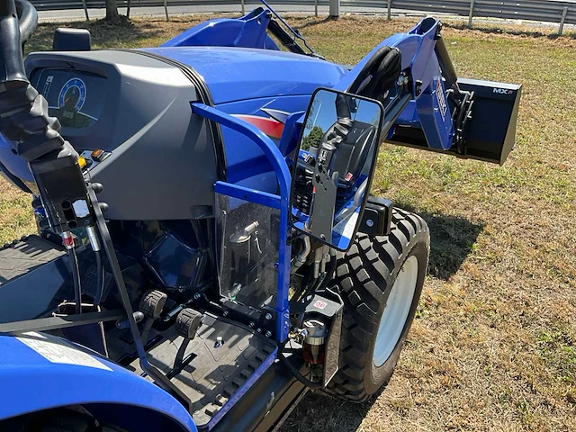 2022 iseki tle3410 minitractor + frontlader - afbeelding 11 van  25