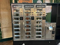 2022 kroketmuur met sausdispenser - afbeelding 18 van  22