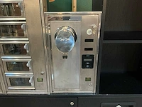 2022 kroketmuur met sausdispenser - afbeelding 21 van  22