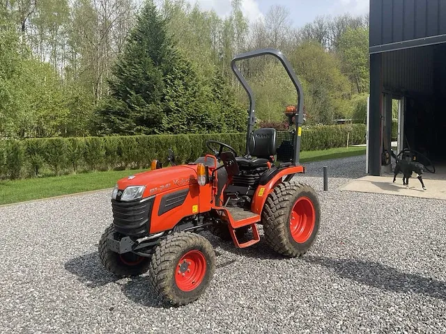 2022 kubota b1-241 tuintractor - afbeelding 1 van  26