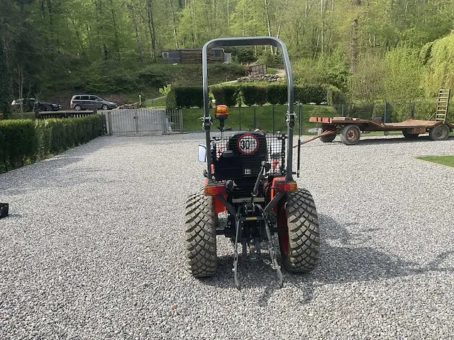 2022 kubota b1-241 tuintractor - afbeelding 22 van  26