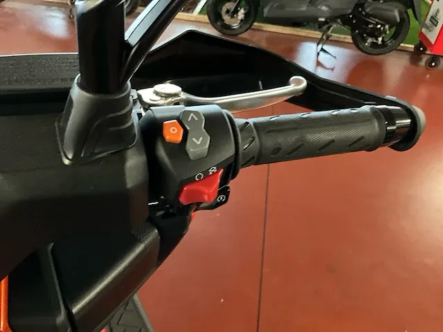 2022 kymco dtx 360 motorfiets - afbeelding 3 van  14