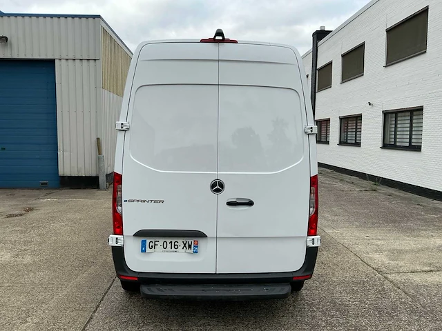 2022 mercedes-benz esprinter bestelwagen personenauto - afbeelding 17 van  22