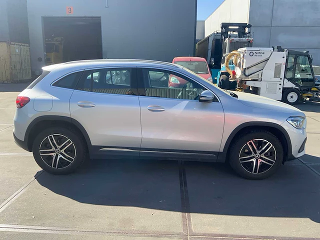 2022 mercedes-benz gla 250e personenauto - afbeelding 20 van  25