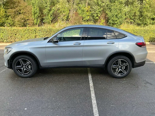 2022 mercedes-benz glc 300de 4matic personenauto - afbeelding 2 van  30