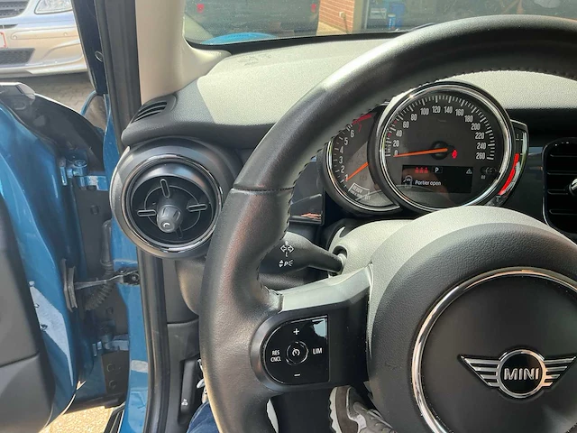 2022 mini one personenwagen - afbeelding 5 van  31