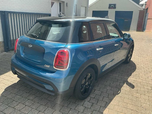 2022 mini one personenwagen - afbeelding 27 van  31