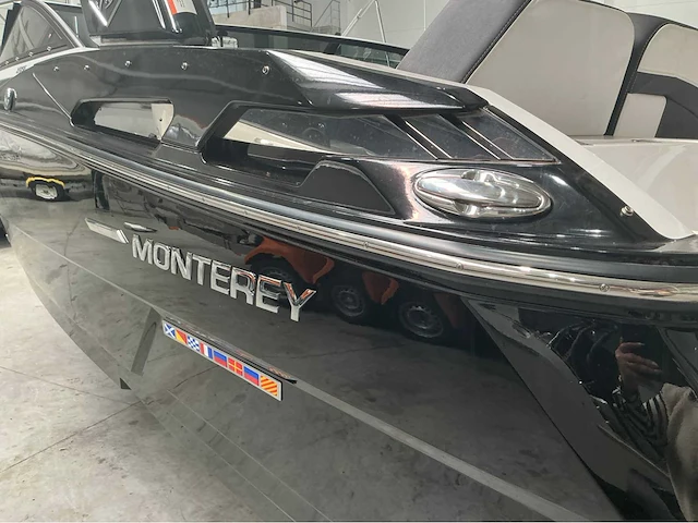 2022 monterey bowrider 258ss sportboot - afbeelding 21 van  39