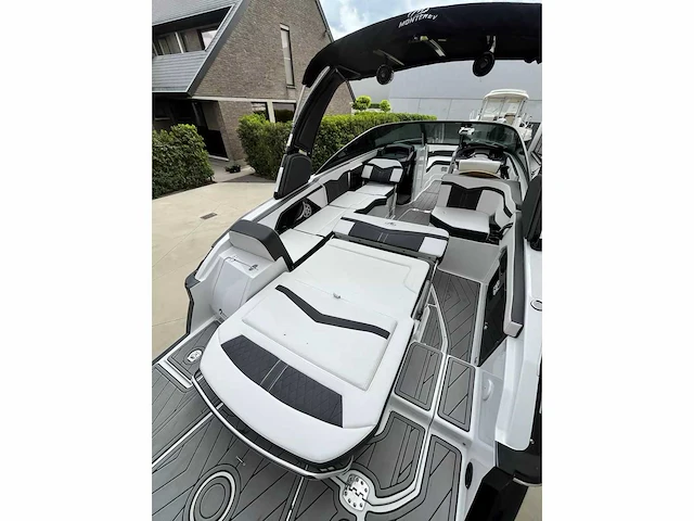 2022 monterey bowrider 258ss sportboot - afbeelding 32 van  39