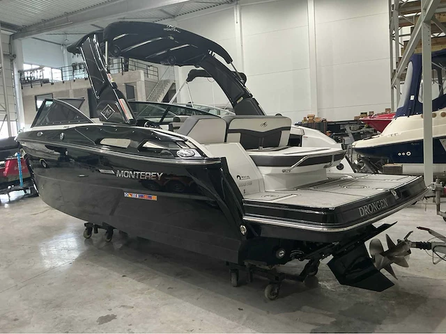 2022 monterey bowrider 258ss sportboot - afbeelding 36 van  39