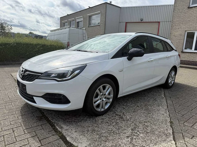 2022 opel astra sports tourer - personenauto - afbeelding 1 van  11