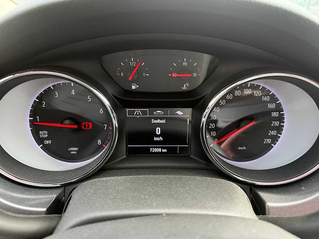 2022 opel astra sports tourer - personenauto - afbeelding 9 van  11