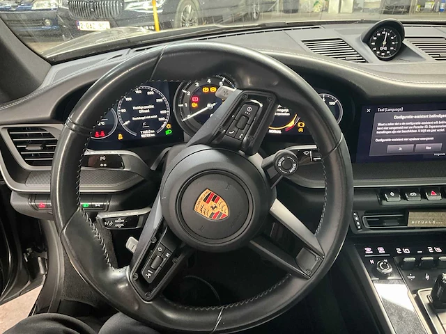 2022 porsche 911 ad coupe personenauto - afbeelding 28 van  50