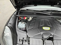 2022 porsche cayenne e-hybrid - personenauto - afbeelding 9 van  69