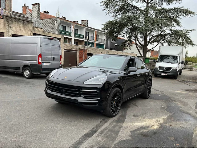2022 porsche cayenne e-hybrid - personenauto - afbeelding 1 van  69