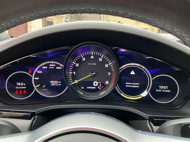 2022 porsche cayenne e-hybrid - personenauto - afbeelding 28 van  69