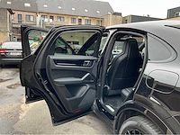 2022 porsche cayenne e-hybrid - personenauto - afbeelding 42 van  69