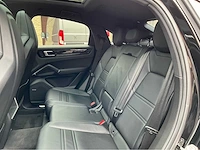 2022 porsche cayenne e-hybrid - personenauto - afbeelding 44 van  69
