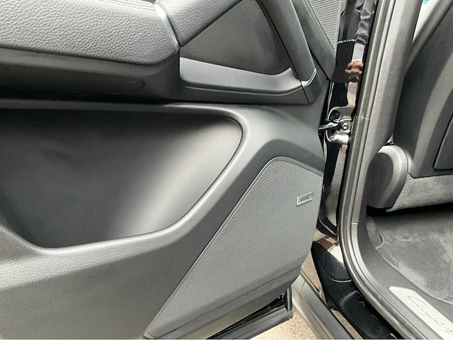 2022 porsche cayenne e-hybrid - personenauto - afbeelding 51 van  69